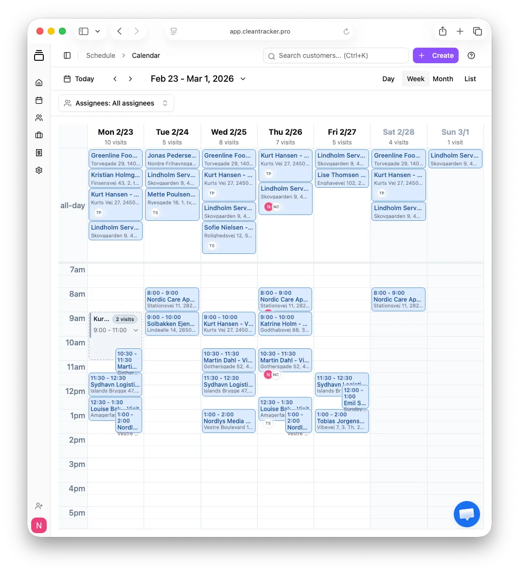 CleanTracker weekly Calendar view showing scheduled visits organized by day and time.