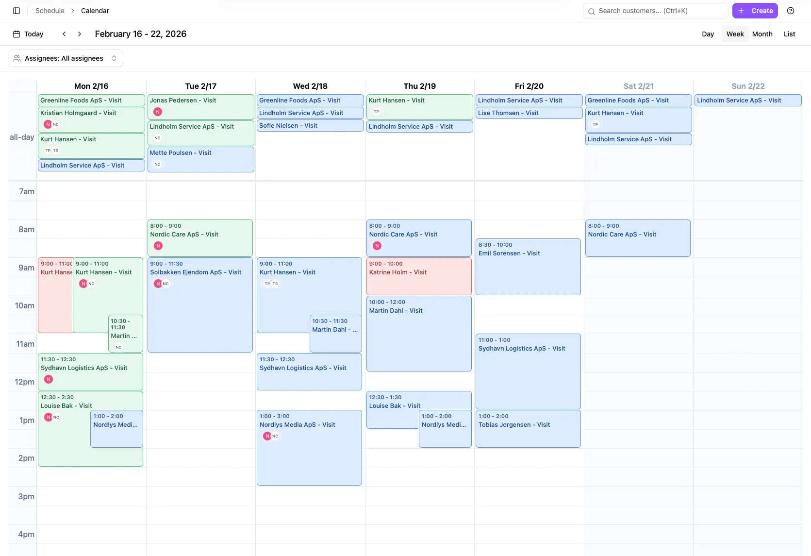 CleanTracker weekly calendar showing scheduled cleaning visits across multiple days.