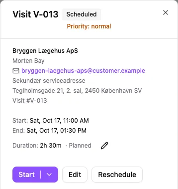 Mobile visit overview with customer, address, time and the action to start the visit.