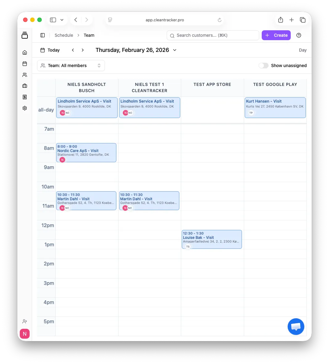 CleanTracker Team calendar showing visits arranged in separate columns for each team member.